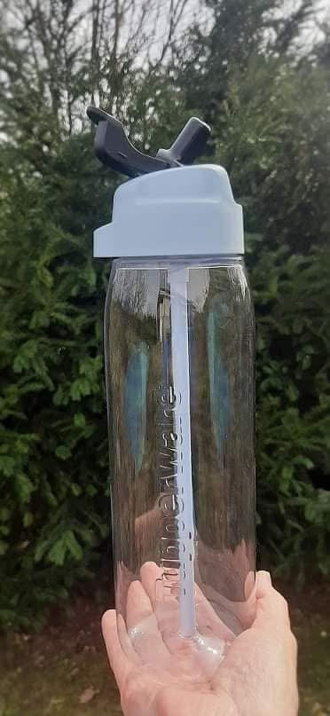 Prémium Öko Palack 750 ml Szívószállal + AJÁNDÉK Szívószál tisztító Kefe